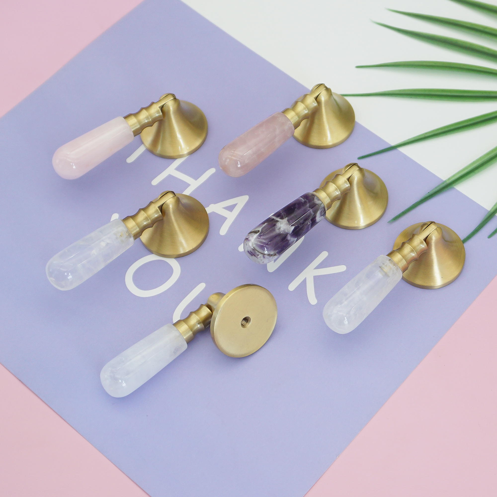 Pink Natural Crystal + Solid B - Furniture Hardware Drop Pulls recensie en prijs